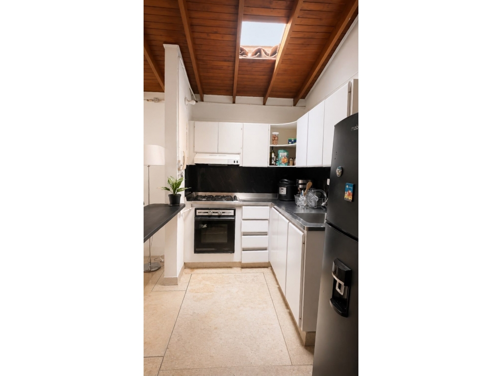 RENTA DE APARTAMENTO AMOBLADO LA FLORESTA MEDELLIN — foto 2