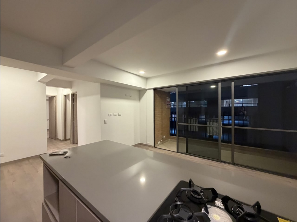 RENTA DE APARTAMENTO CIUDAD DEL RIO MEDELLIN