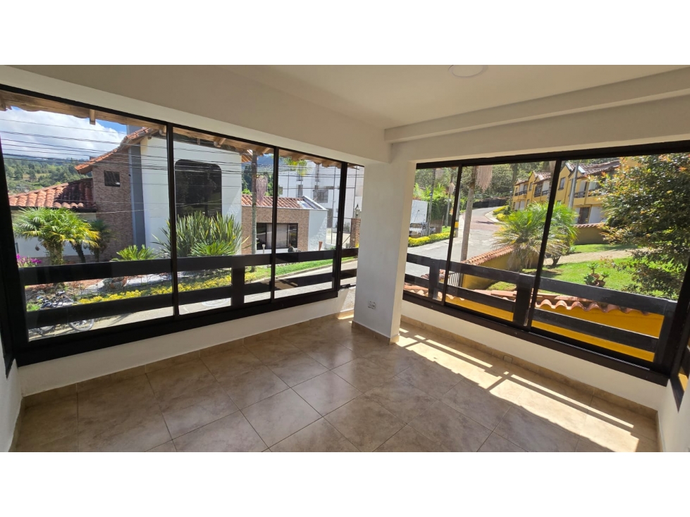 VENTA DE CASA SECTOR AUREN GUARNE - 2