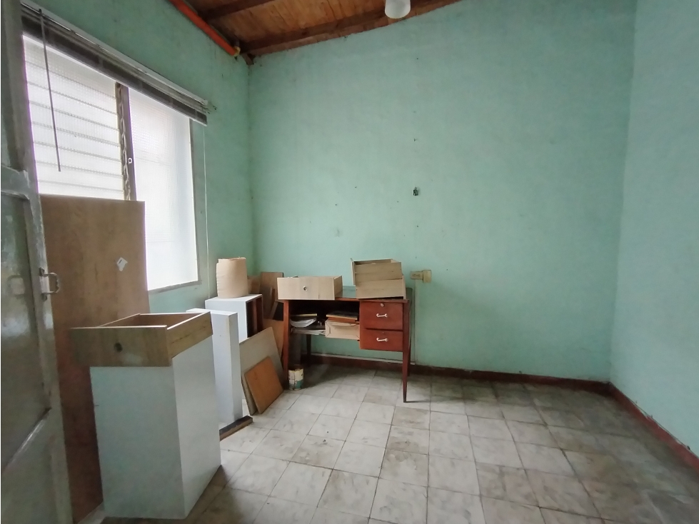 VENTA DE CASA LOTE EN BELLO BARRIO CENTRAL — foto 3