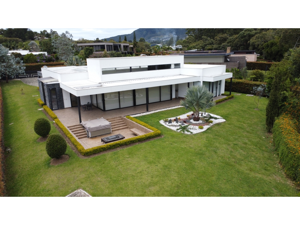 VENTA DE CASA CAMPESTRE EL CARMEN DE VIBORAL ANTIOQUIA