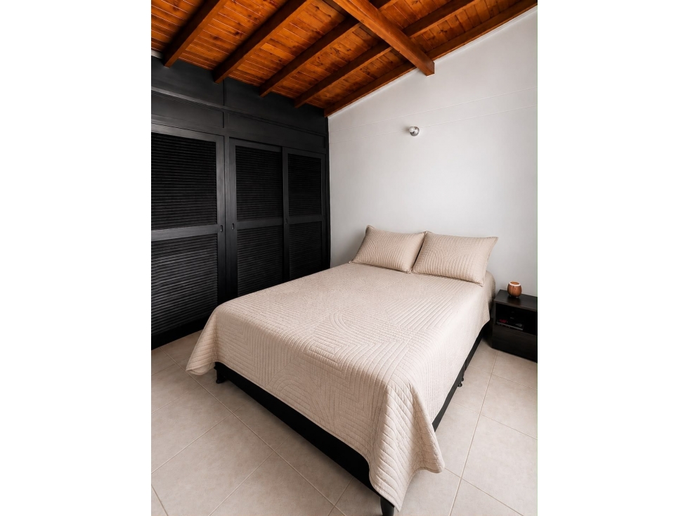 RENTA DE APARTAMENTO AMOBLADO LA FLORESTA MEDELLIN — foto 3