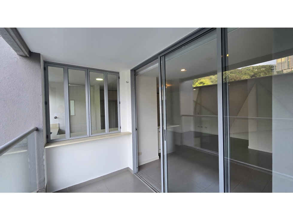 RENTA DE APARTAMENTO CASTROPOL EL POBLADO — foto 4