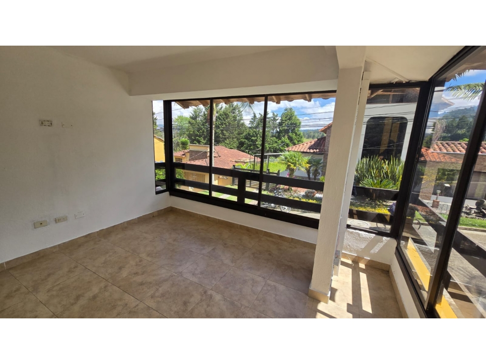 VENTA DE CASA SECTOR AUREN GUARNE - 3