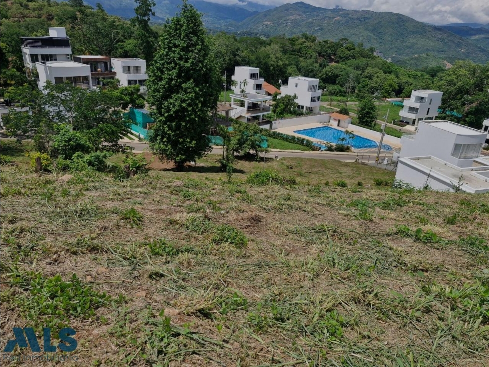 VENTA DE LOTE VEREDA LLANO DE LA MONTAÑA SOPETRAN ANTIOQUIA — foto 2