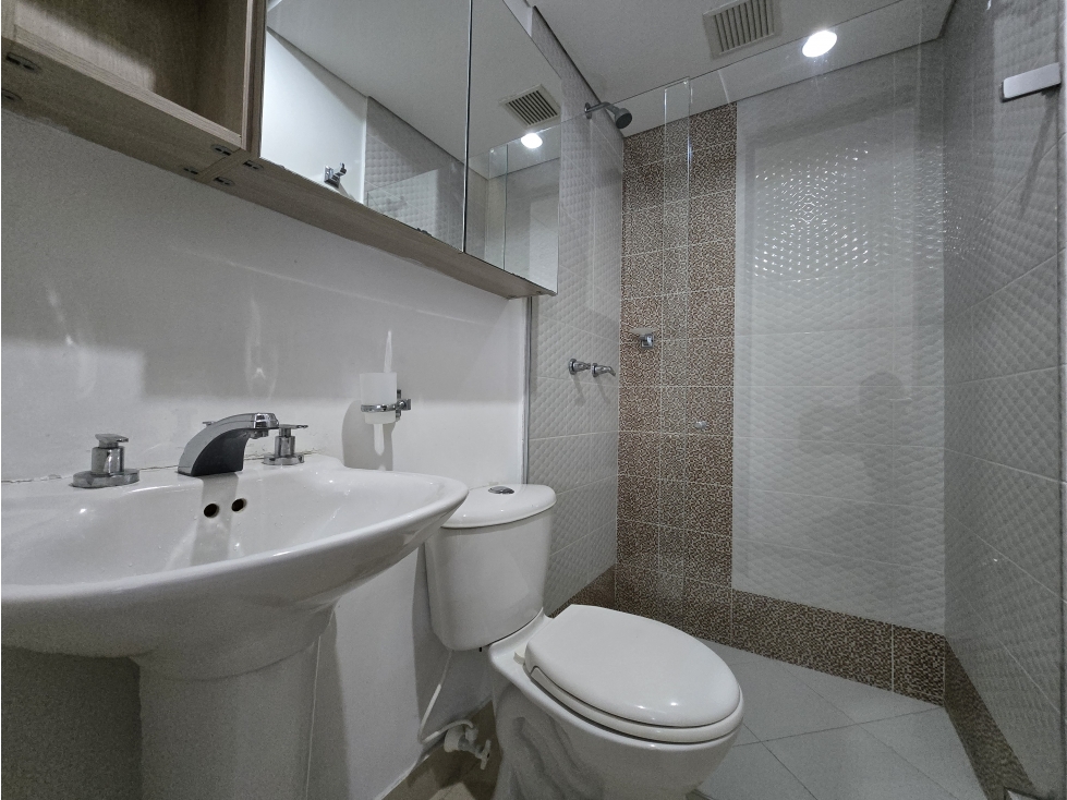VENTA DE APARTAMENTO LA DOCTORA PARTE BAJA SABANETA — foto 4