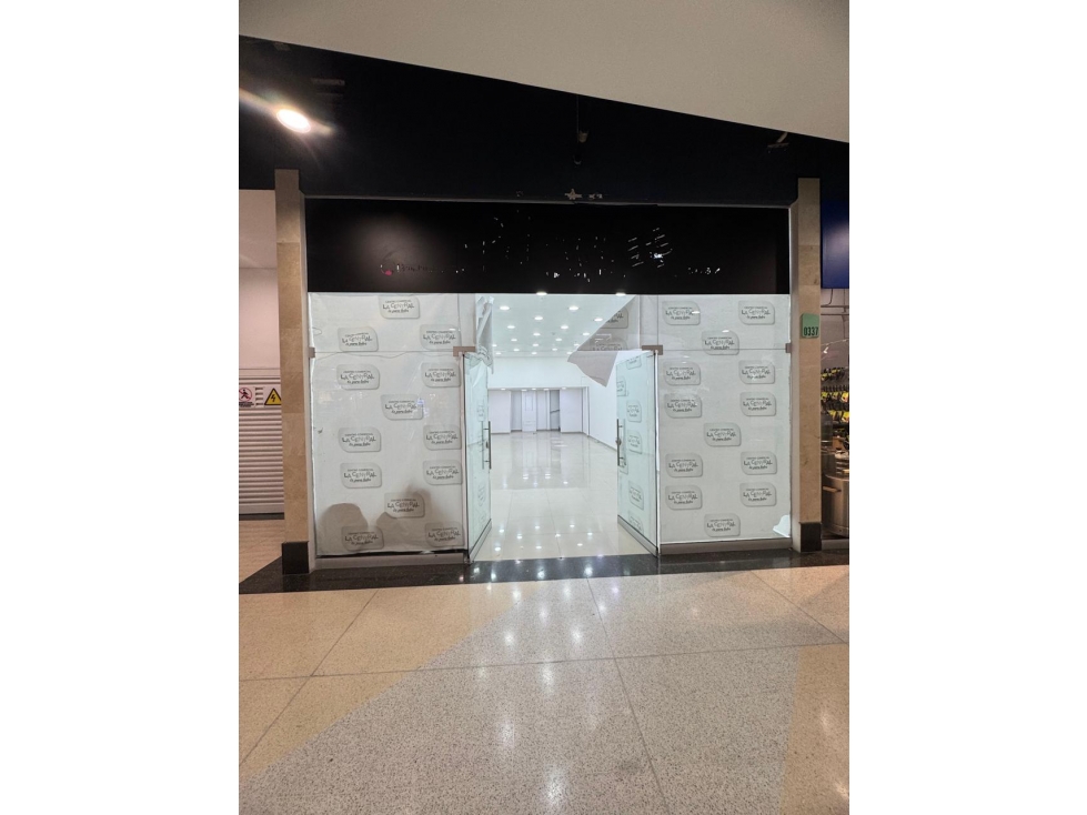 RENTA DE LOCAL EN CENTRO COMERCIAL BUENOS AIRES MEDELLIN — foto 4