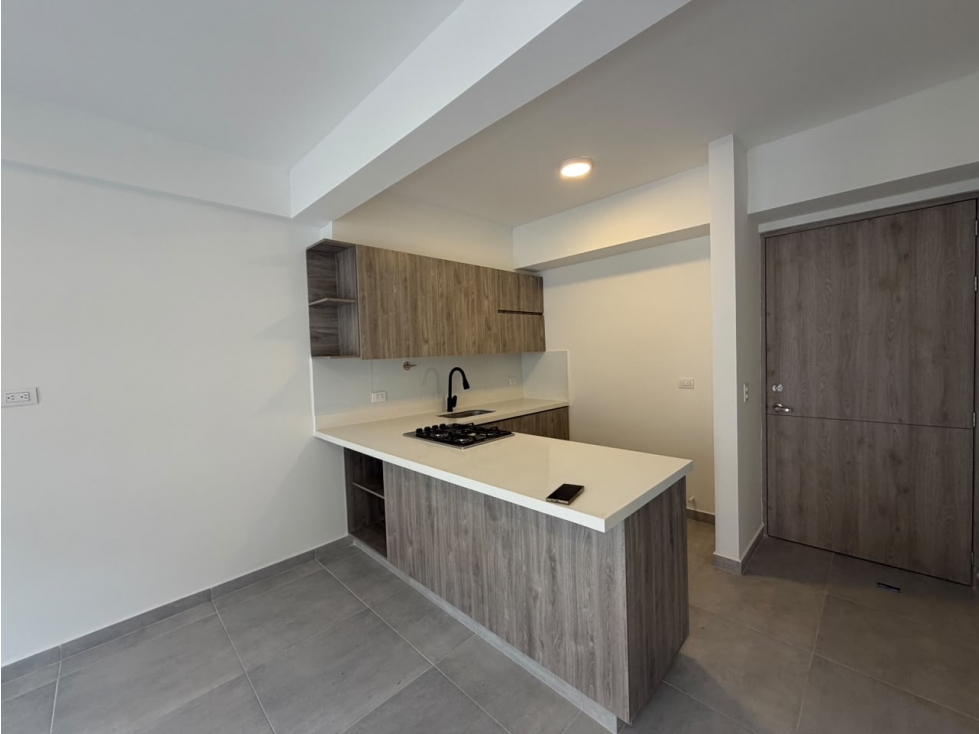 RENTA DE APARTAMENTO CIUDAD DEL RIO MEDELLÍN — foto 4