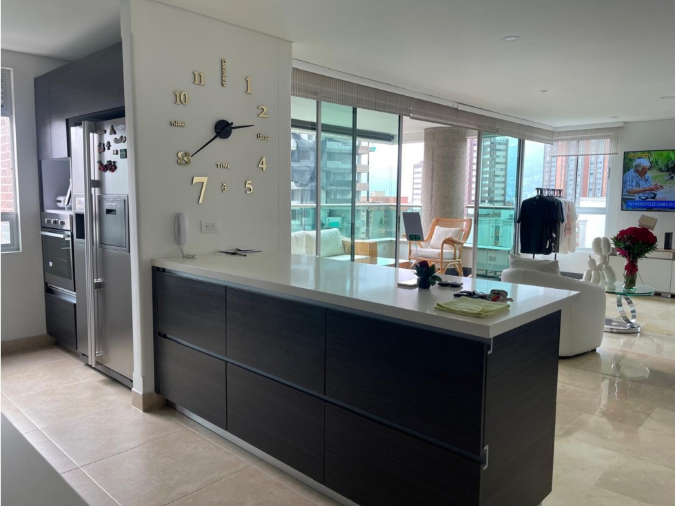VENTA DE APARTAMENTO CASTROPOL POBLADO MEDELLIN - 5