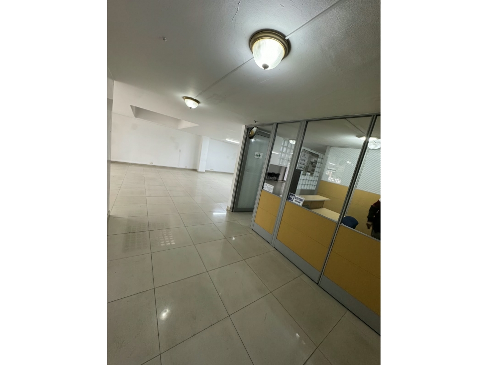 VENTA DE LOCAL MANILA EL POBLADO MEDELLIN — foto 5