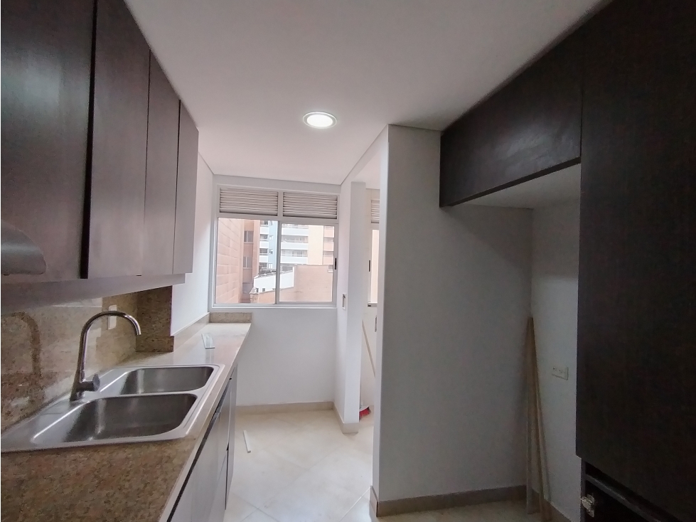 VENTA DE APARTAMENTO LAURELES MEDELLIN — foto 6