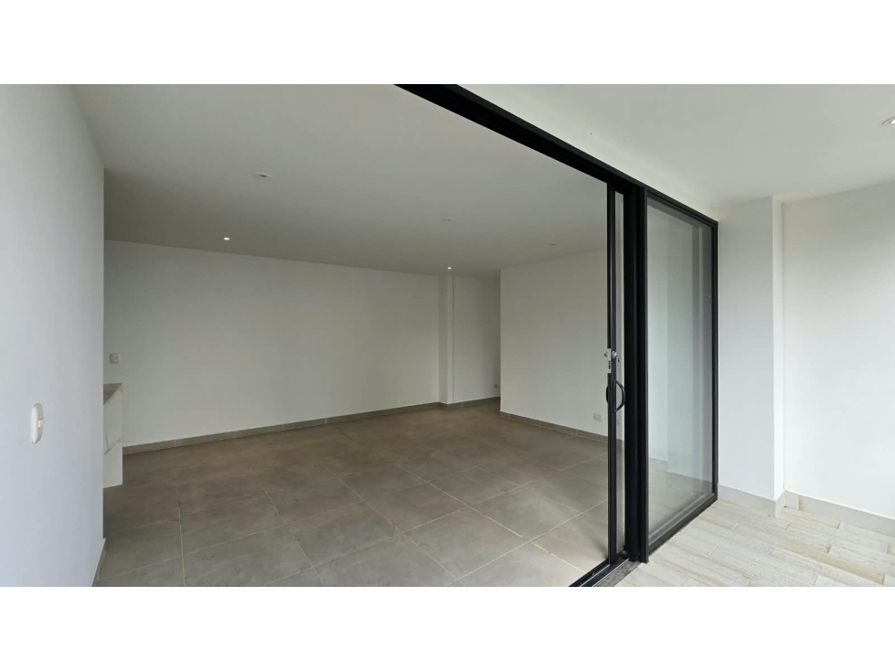RENTA DE APARTAMENTO EN EL POBLADO CASTROPOL — foto 6