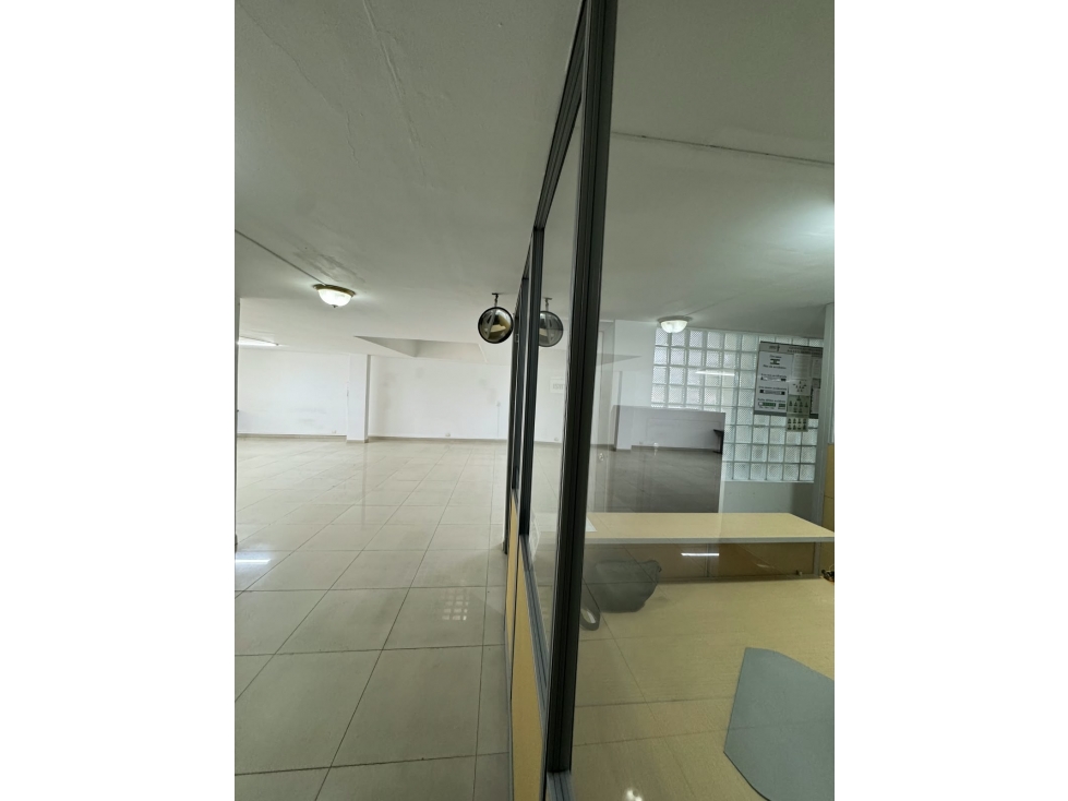 VENTA DE LOCAL MANILA EL POBLADO MEDELLIN — foto 6