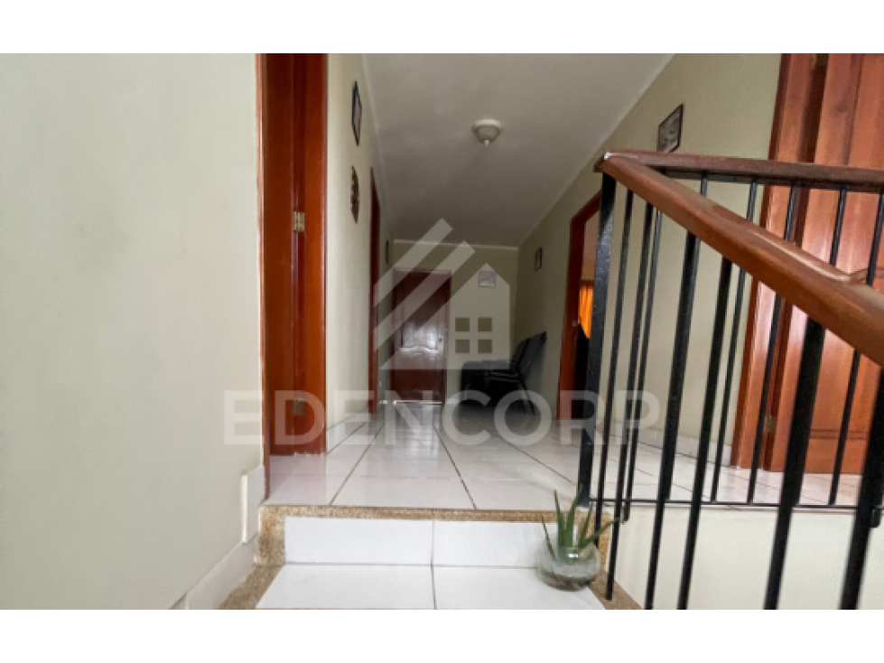Casa esquinera en San Lorenzo, Salinas — foto 6