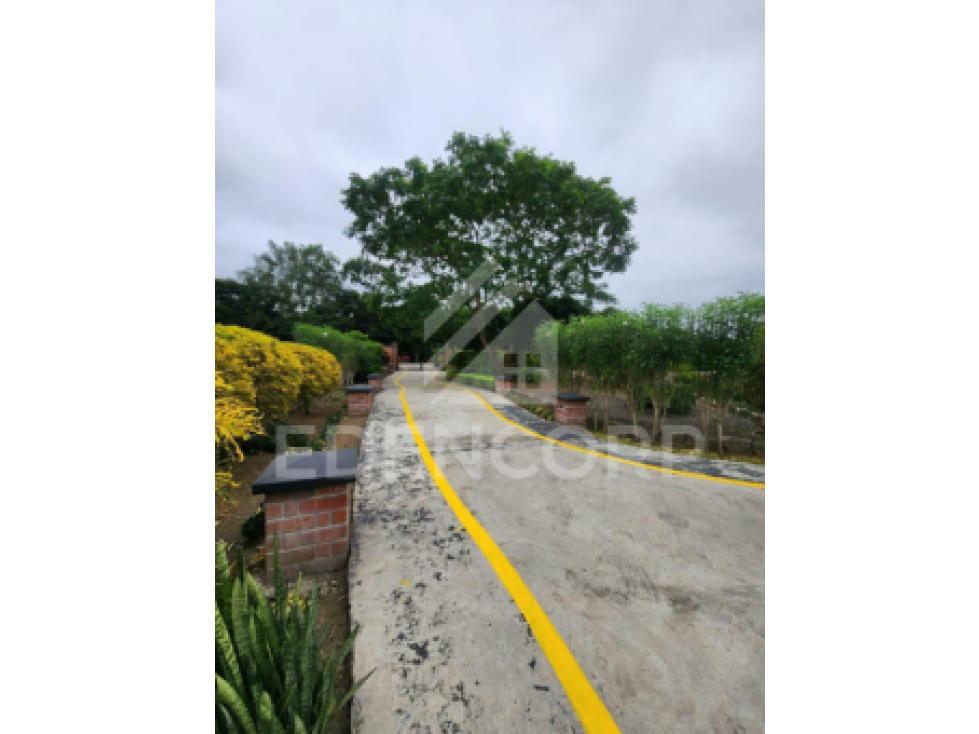 Venta de Casa en Manglaralto de estilo Inglés PP-0137 - 1