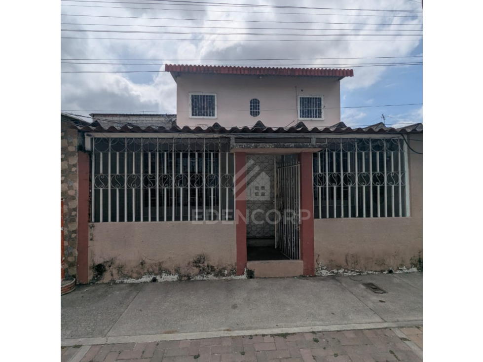 Venta de casa en Urbanización Floresta 1 PP-0394