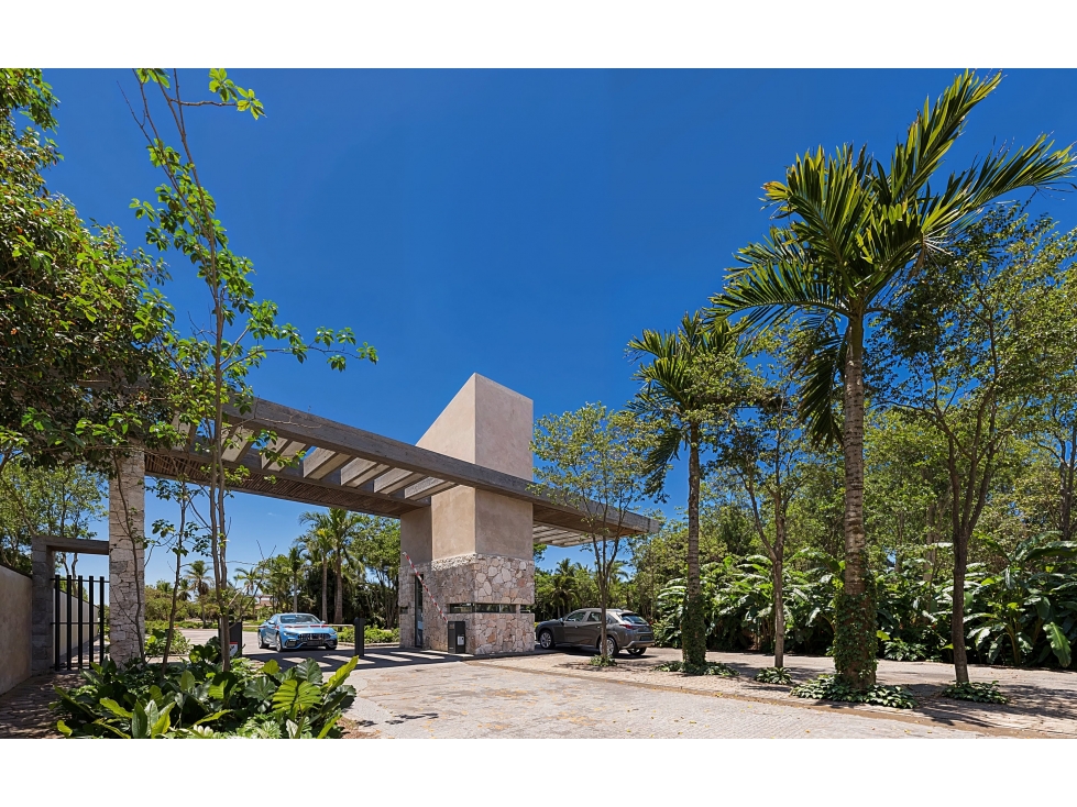 Venta de Terreno Residencial en Playa del Carmen ¡Ubicación Premium! - 4