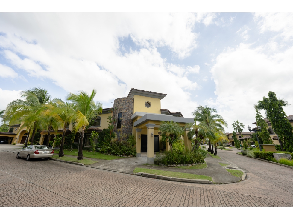 ALQUILER DE CASA EN COSTA DEL ESTE, RESIDENCIAL ANTIGUA — foto 3
