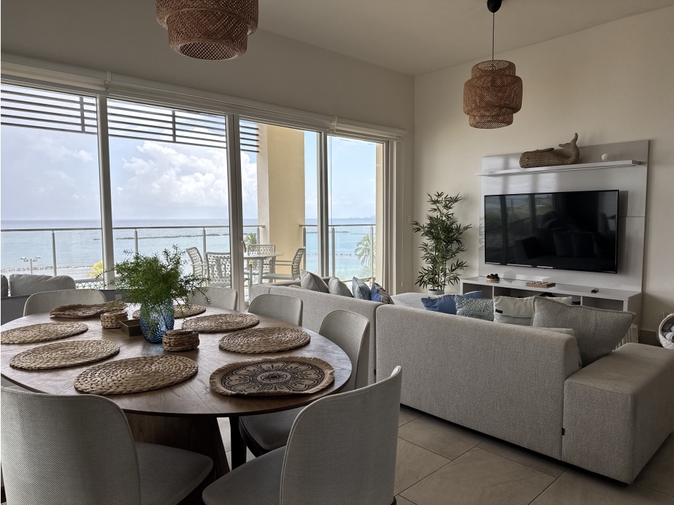 Venta de Apartamento en Playa Escondida, Colon