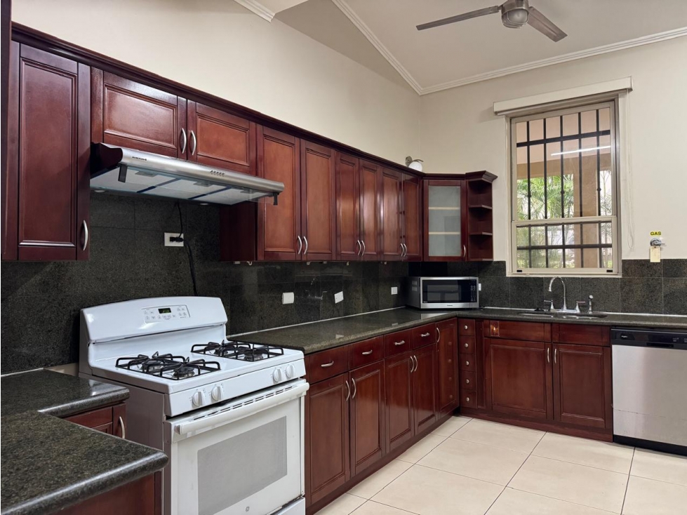 Venta de Casa en Clayton.PH Embassy Gardens — foto 2