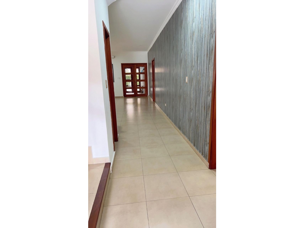 VENTA DE HERMOSA CASA EN COSTA SUR, PH DORAL — foto 4