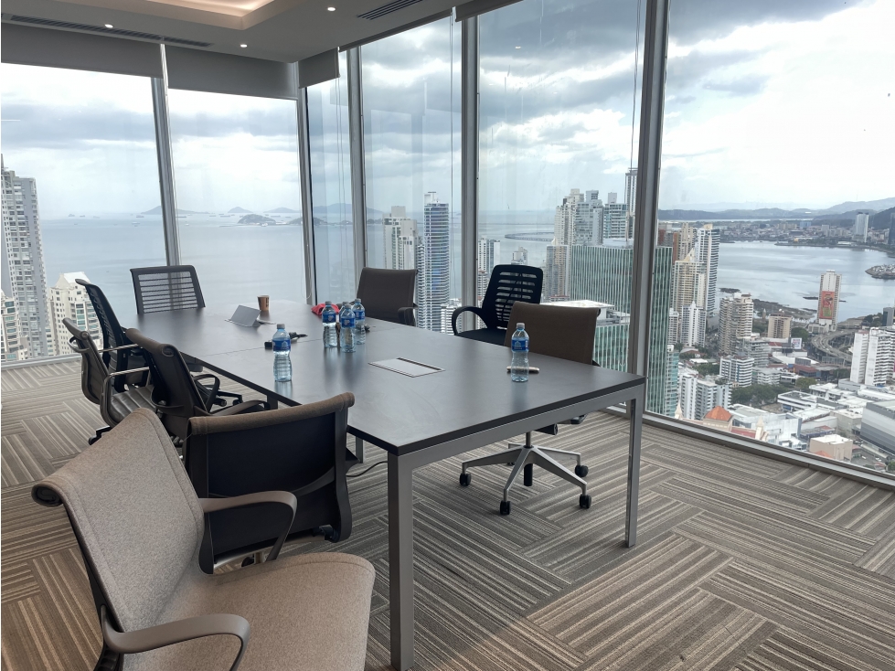 Venta de Oficina en Punta Pacifica en PH Oceanía Torre 1000