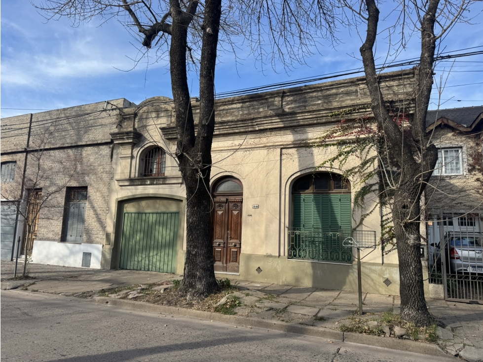Casa en Luján centro - 1