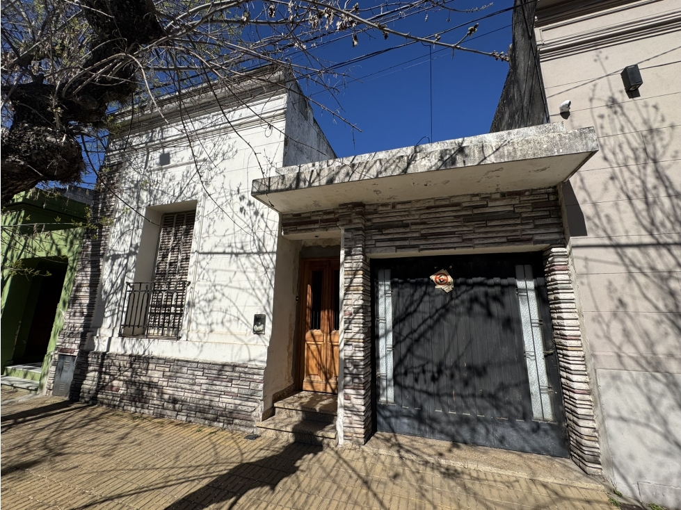 Casa céntrica en Luján a Reciclar — foto 3
