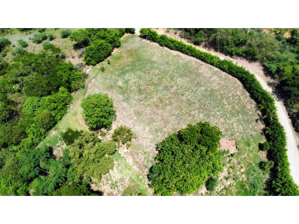 Venta de Lote Sector Sopetran en Parcelación Cerrada