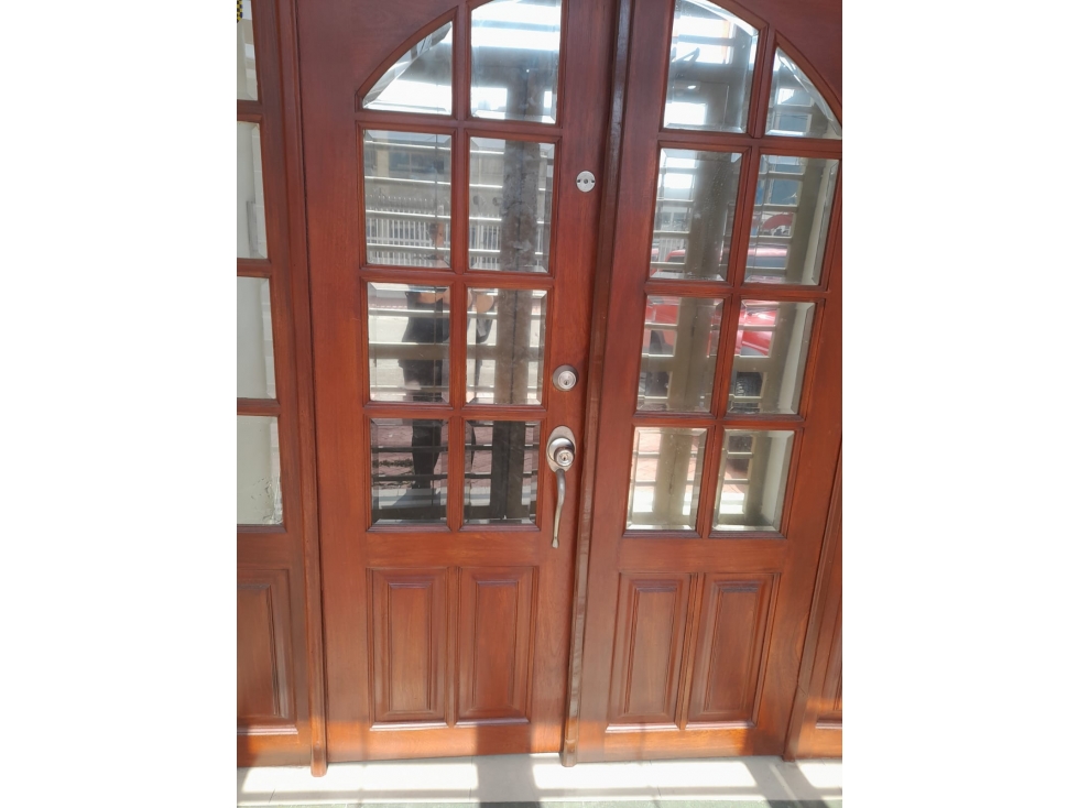 Casa Oficinas La Castellana 380m² | 17 Espacios, Vencambio y Renta