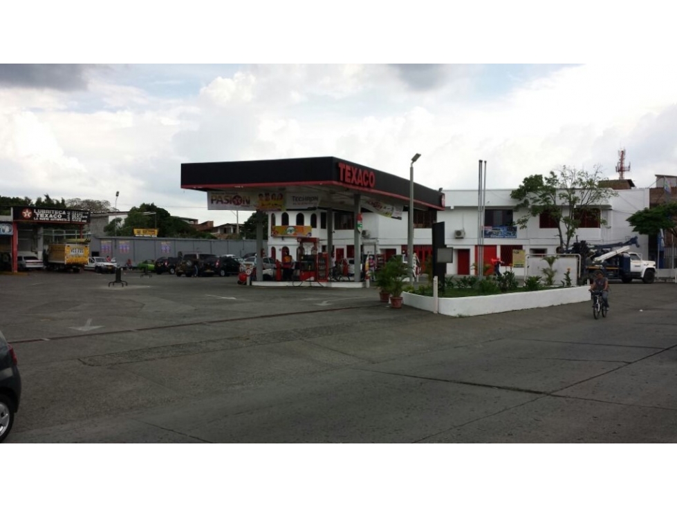 EDS Cali Autopista Suroriental | Sin Bandera, 16 Locales y Lavadero