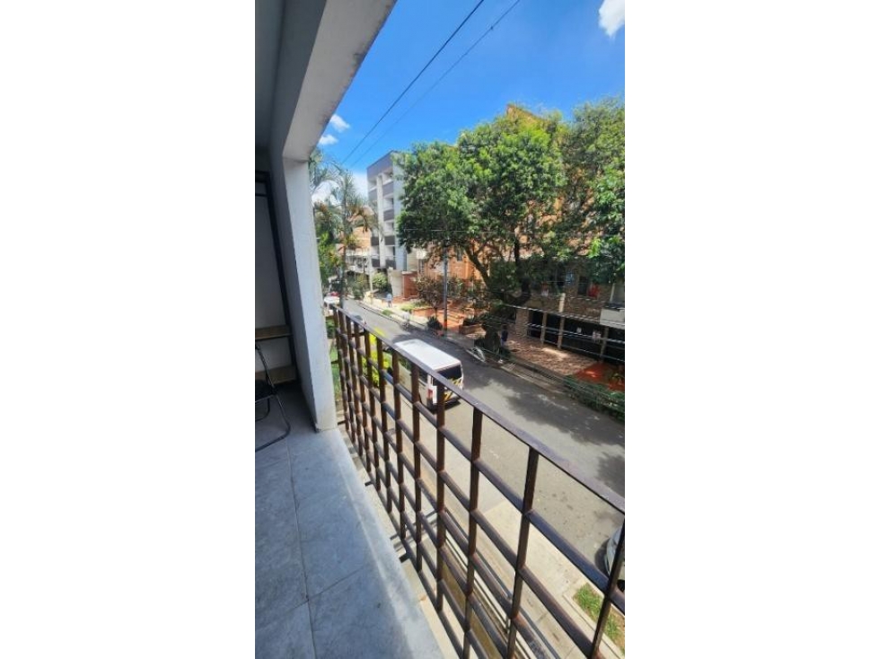 Edificio Hostal en Envigado | 30 Apartasuites y Licencia Comercial - 2