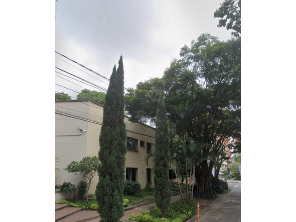 Lote Constructor 323m² Laureles Esquinero | Sector Notaría Sexta — foto 2