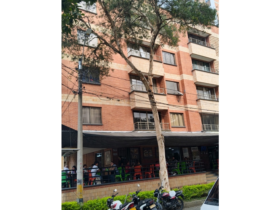 Vencambio 2 Torres de Edificios Rentando Sector Belén — foto 2