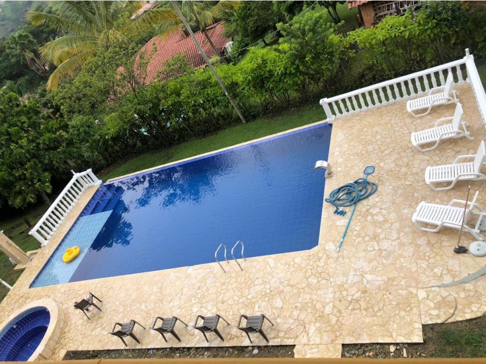 Alquiler de Finca Por Noches Sector Copacabana C2 - 6
