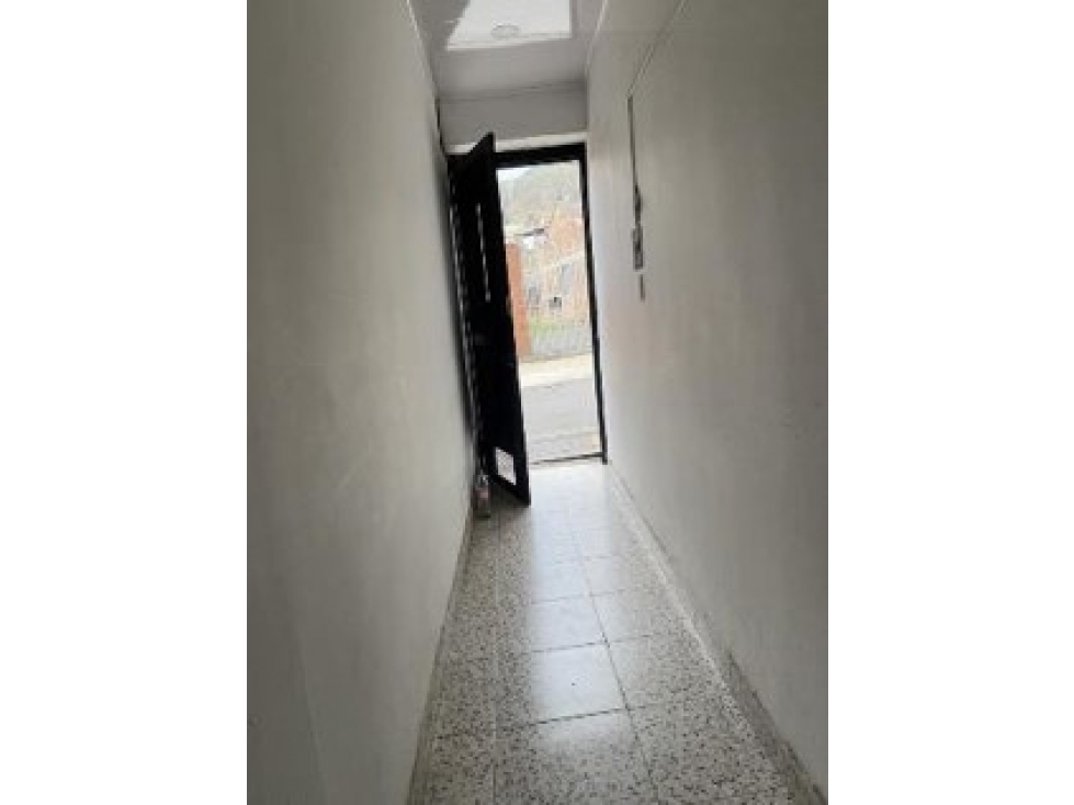 Vencambio Casa Rentando Barrio Terraplen Municipio de Zipaquirá  — foto 3