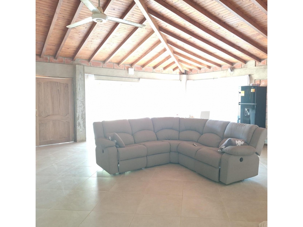 Cabaña 462m² Necoclí San Sebastián | Garaje 10 Carros y Renta - 2
