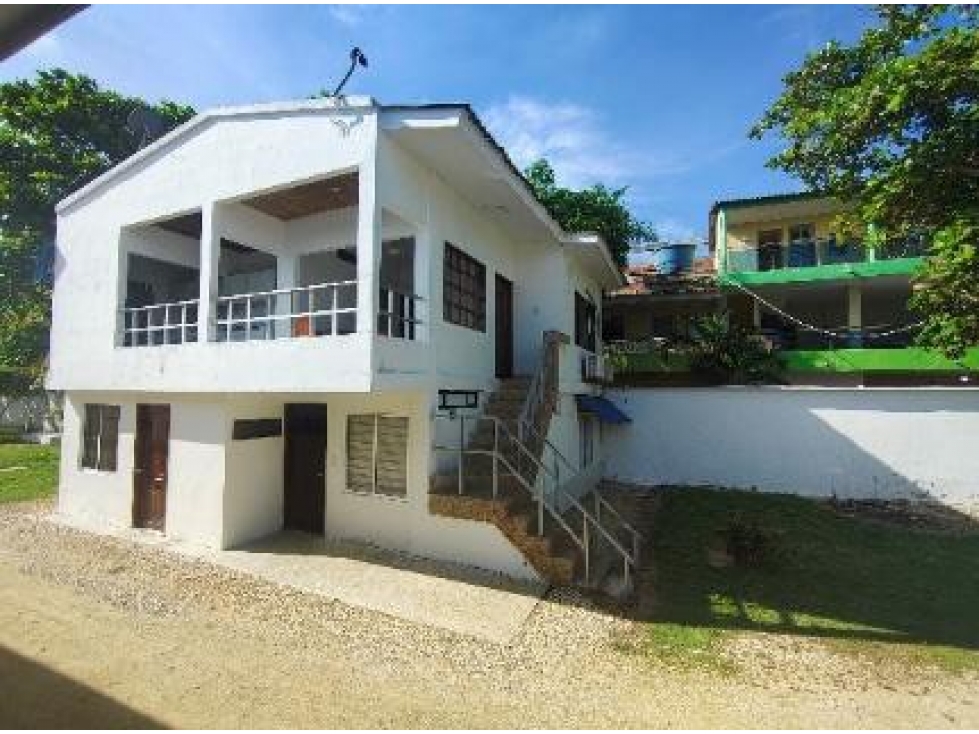 Hotel 7.412m² en Coveñas Frente al Mar | 20 Hab, Cabañas y Permuta - 2