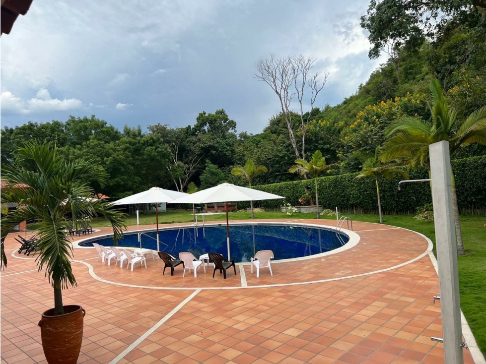 Alquiler de Finca Por Noches Sector Santa Fe de Antioquia SF18 - 1