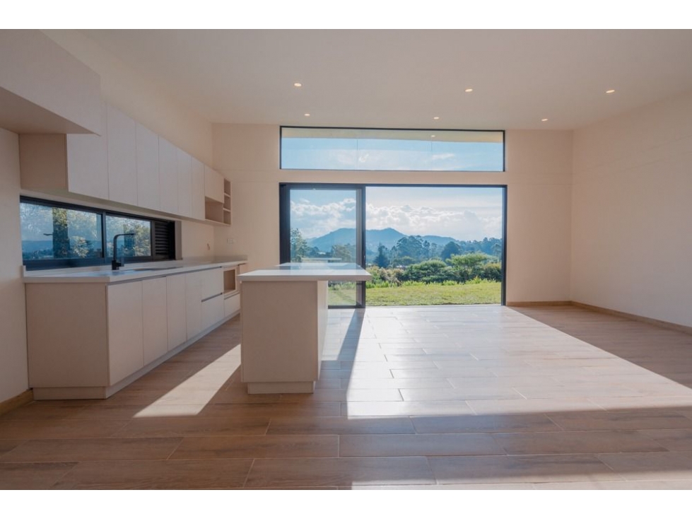 Venta de Casa Finca Sector Vereda Aguas Claras El Carmen de Viboral — foto 3