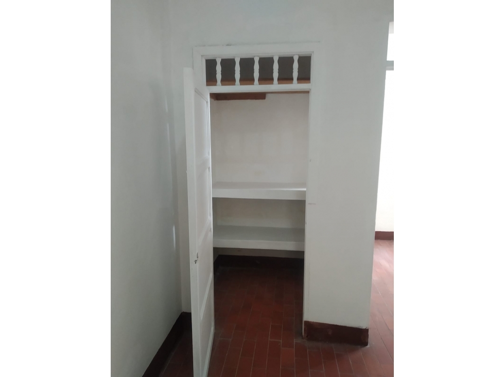 Venta de Casa Sector Colegio Ozanam Buenos Aires P1 — foto 3