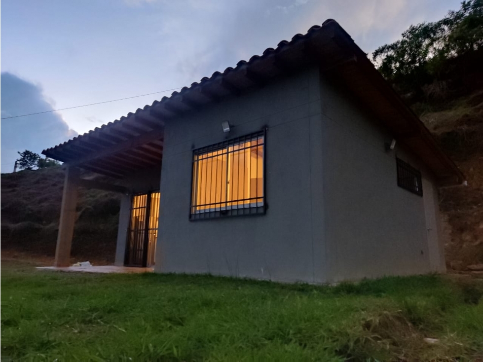 Venta de Cabaña Nueva Sector San Vicente — foto 4