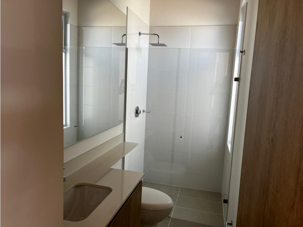 Vencambio Casa Nueva En Unidad Cerrada Sector La Ceja — foto 3