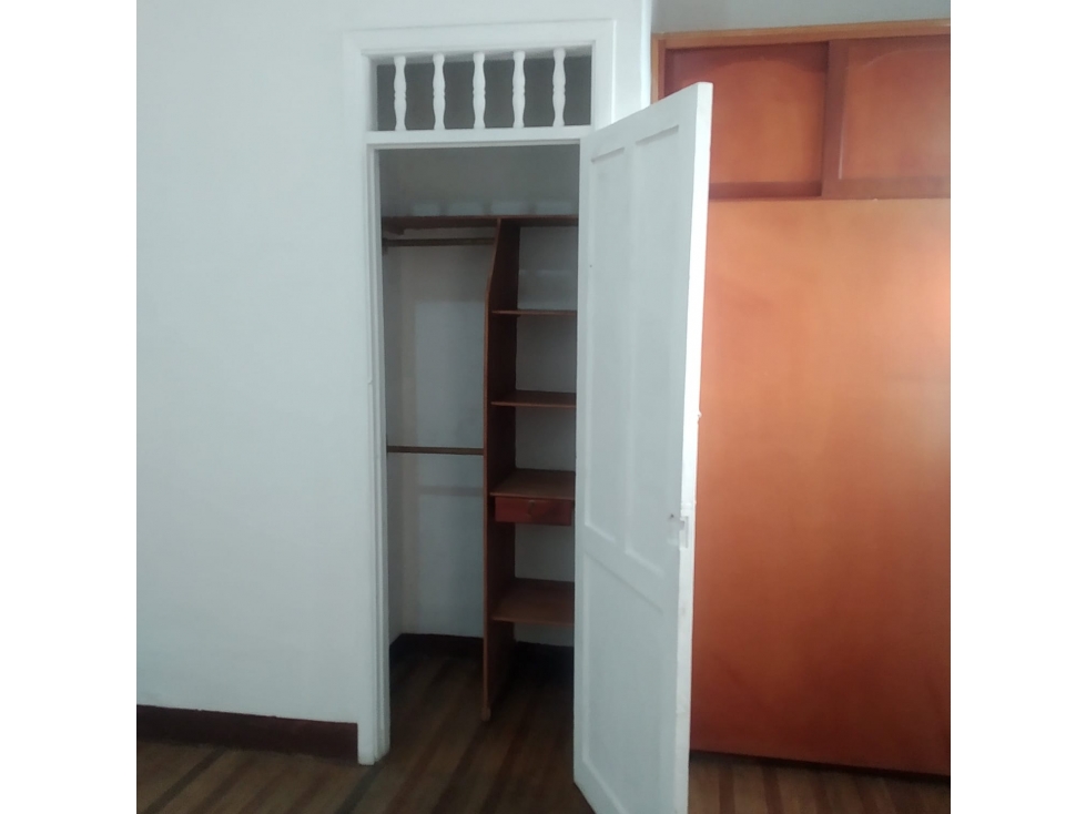 Venta de Casa Sector Colegio Ozanam Buenos Aires P1 — foto 4