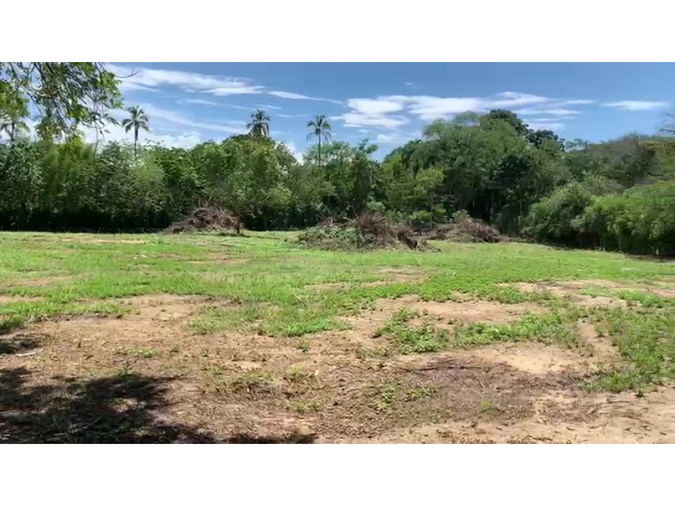 Lote 8.285m² Plano en Santa Fe de Antioquia | Sin Administración — foto 4