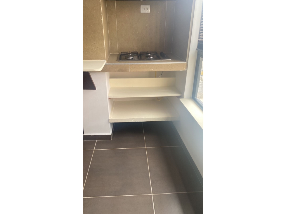 Lote Constructor Laureles 310m² | 12 Pisos de Altura y Media Mixtura — foto 4