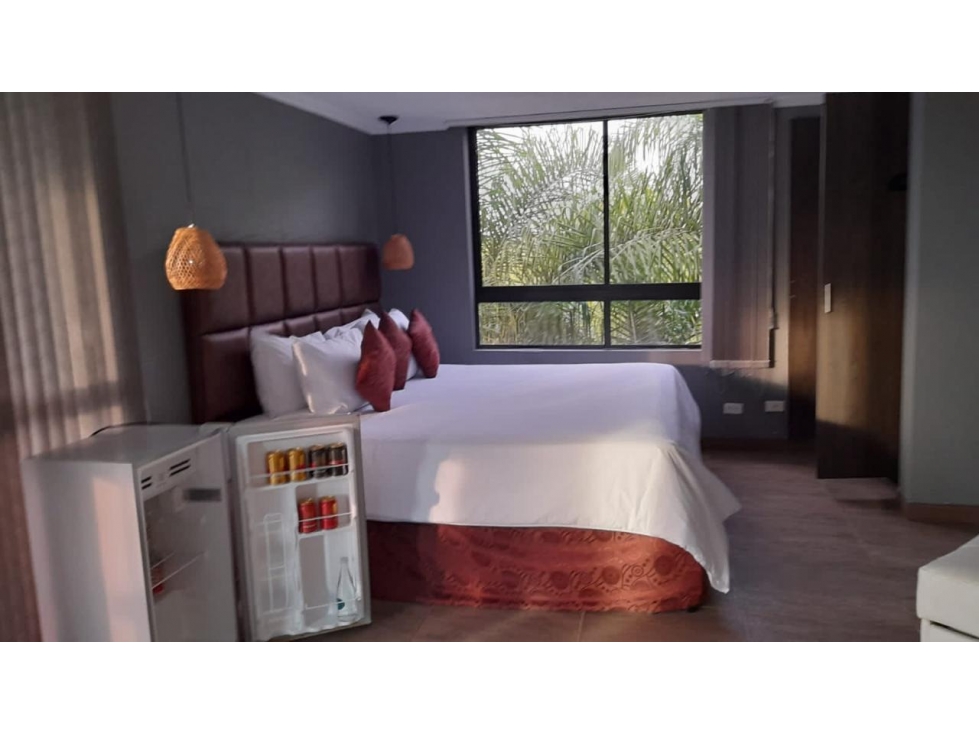 Hotel Campestre 3.300m² en Guatapé | 14 Habitaciones, Piscina y Turco - 4