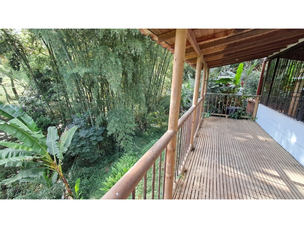 Finca 2.000m² Girardota El Totumo Con Terraza y Acceso a Quebrada — foto 2