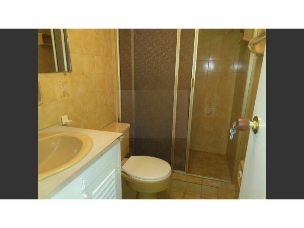 Venta de Apartamento Sector Simón Bolívar — foto 3