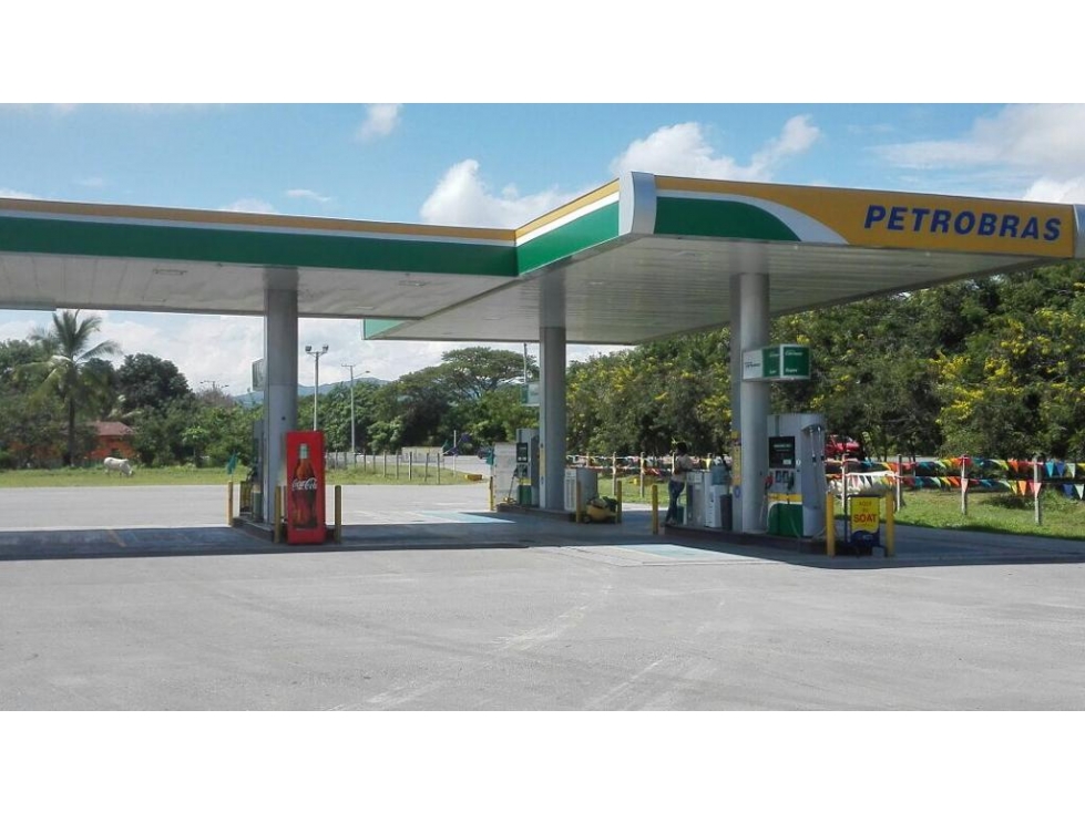 Venta de Estación de Servicios Puerta Blanca Vía Ibagué Bogotá — foto 5